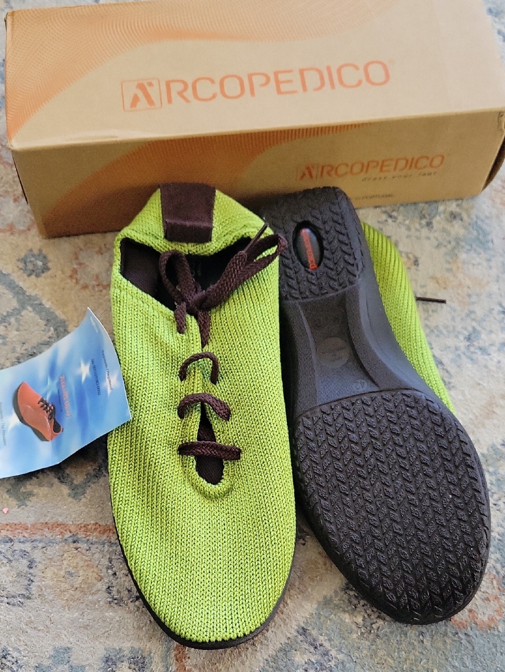 Arcopedico Lime Green Knit Lace-Up Comfort Sneakers
